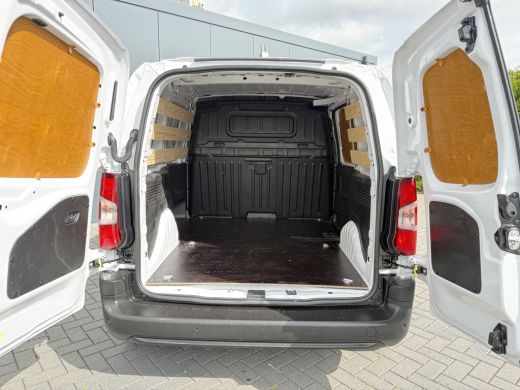 Peugeot Partner 1.5 BlueHDi 102 PK / L1H1 / 1e EIG. / AIRCO / CRUISE / CARPLAY / SCHUIFDEUR / ZEER NETJES! ActivLease financial lease
