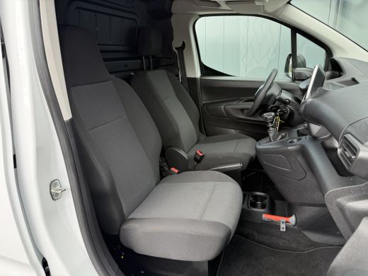 Peugeot Partner 1.5 BlueHDi 102 PK / L1H1 / 1e EIG. / AIRCO / CRUISE / CARPLAY / SCHUIFDEUR / ZEER NETJES! ActivLease financial lease