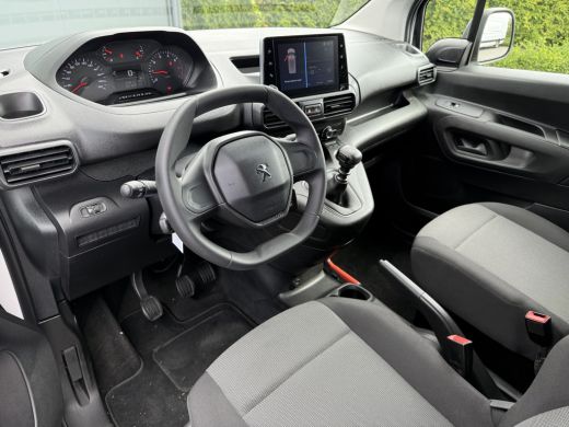 Peugeot Partner 1.5 BlueHDi 102 PK / L1H1 / 1e EIG. / AIRCO / CRUISE / CARPLAY / SCHUIFDEUR / ZEER NETJES! ActivLease financial lease
