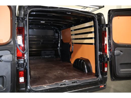 Renault Trafic 2.0 Blue dCi 150pk L2 H1 Automaat Glasresteel ActivLease financial lease
