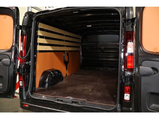 Renault Trafic 2.0 Blue dCi 150pk L2 H1 Automaat Glasresteel ActivLease financial lease