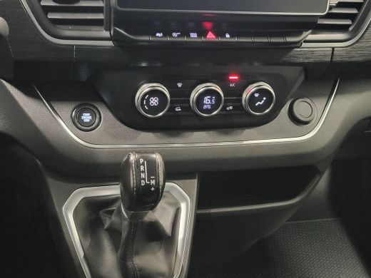 Renault Trafic 2.0dCi 150pk L2/H1 Dubbele Cabine Automaat Euro 6! ActivLease financial lease