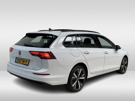 Volkswagen Golf Variant 1.5 eTSI 150pk DSG Style | Pano dak ActivLease financial lease