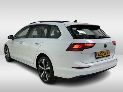 Volkswagen Golf Variant 1.5 eTSI 150pk DSG Style | Pano dak ActivLease financial lease