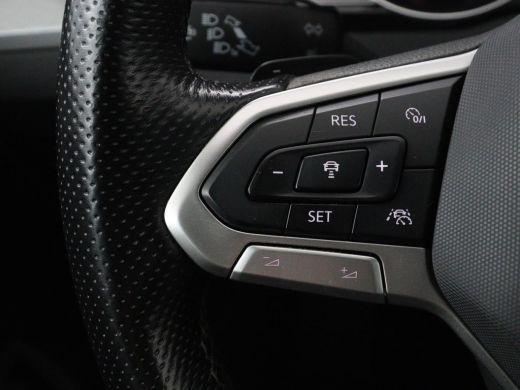 Volkswagen Passat 1.4 TSI PHEV GTE | SOH 91,6% | Stoelverwarming | Trekhaak | Adaptive cruise | Camera | Carplay | ... ActivLease financial lease