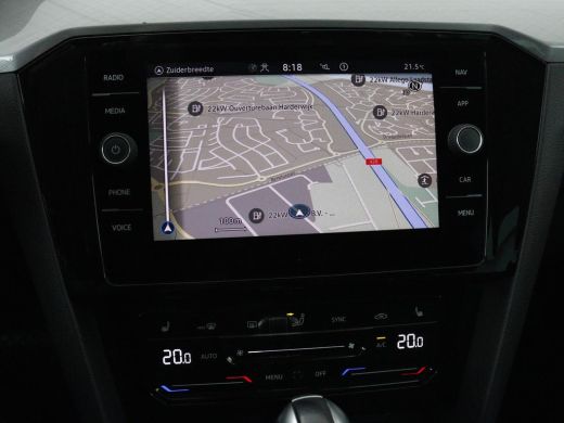 Volkswagen Passat 1.4 TSI PHEV GTE | SOH 91,6% | Stoelverwarming | Trekhaak | Adaptive cruise | Camera | Carplay | ... ActivLease financial lease