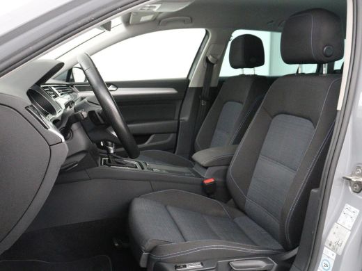 Volkswagen Passat 1.4 TSI PHEV GTE | SOH 91,6% | Stoelverwarming | Trekhaak | Adaptive cruise | Camera | Carplay | ... ActivLease financial lease