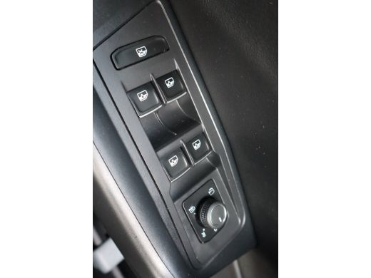 Volkswagen T-Roc 1.5 TSI Style 150PK | Airco (automatisch) | Apple Carplay/Android Auto|telefoonintegratie premium... ActivLease financial lease