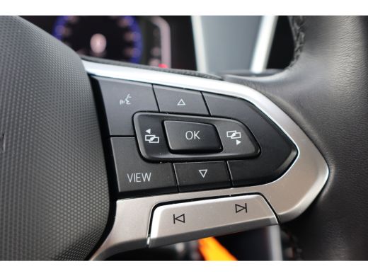 Volkswagen T-Roc 1.5 TSI Style 150PK | Airco (automatisch) | Apple Carplay/Android Auto|telefoonintegratie premium... ActivLease financial lease