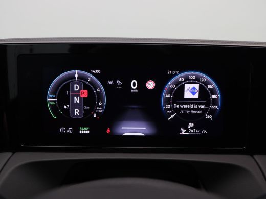 Volkswagen Tiguan 1.5 eHybrid 272 Pk Automaat R-Line Edition | Black Style | Trekhaak | Panorama dak | Stoelverwarm... ActivLease financial lease