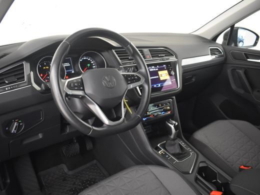 Volkswagen Tiguan 1.5 TSI 150 PK DSG Life Business | Achteruitrijcamera  | Stoel/stuurverwarming  | Cruise control ... ActivLease financial lease