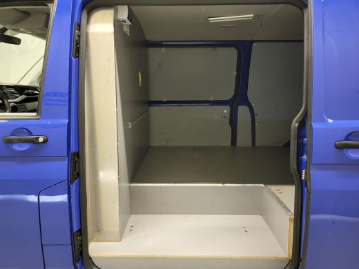 Volkswagen Transporter 2.0TDI L2/H1 Automaat 2X Schuifdeur Euro 6! ActivLease financial lease