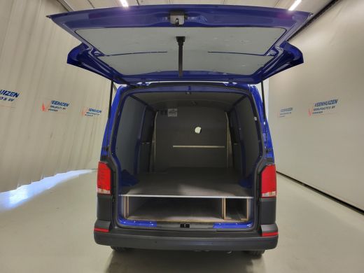 Volkswagen Transporter 2.0TDI L2/H1 Automaat 2X Schuifdeur Euro 6! ActivLease financial lease