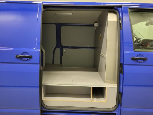 Volkswagen Transporter 2.0TDI L2/H1 Automaat 2X Schuifdeur Euro 6! ActivLease financial lease