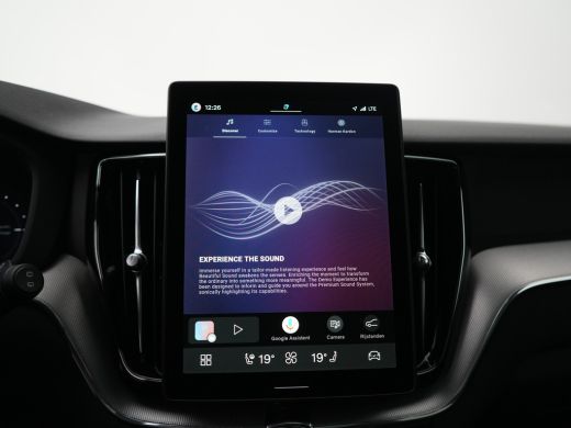 Volvo  XC60 T6 Recharge AWD Plus Black Edition | Head-Up | Stoelventilatie | 360&deg; Camera | Harman/Kardon | Pa... ActivLease financial lease