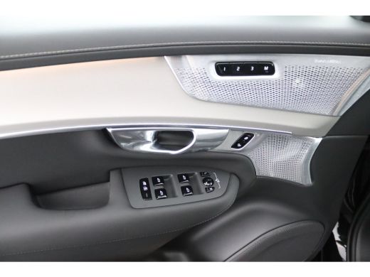 Volvo  XC90 T8 Plug-in hybrid AWD Ultra Black Ed. Executive | 2 stoelen op derde rij | Bowers & Wilkins audio... ActivLease financial lease