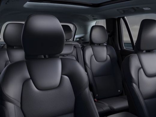 Volvo  XC90 2.0 T8 Plug-in hybrid AWD Ultra Dark Exec. Ed. | 2 stoelen op derde rij | Bowers & Wilkins audios... ActivLease financial lease