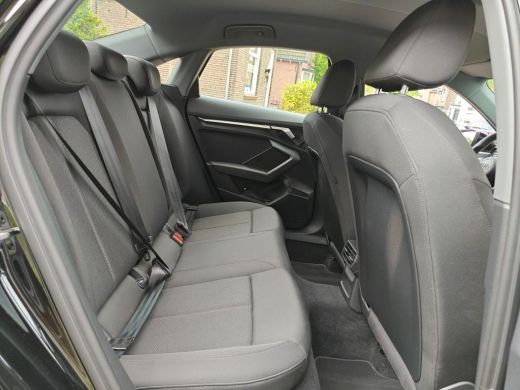 Audi A3 Limousine 30 TFSI Pro Line NL-AUTO | 1STE EIGENAAR | SPORT ONDERSTEL ActivLease financial lease