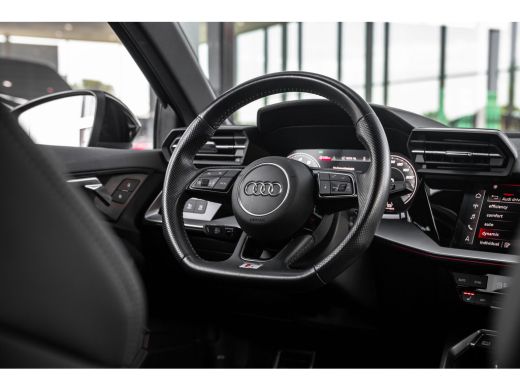 Audi A3 Limousine 35 TFSI CoD Advance Sport | Cruise Control Adaptief | Carplay | Sfeerverlichting | Stoe... ActivLease financial lease