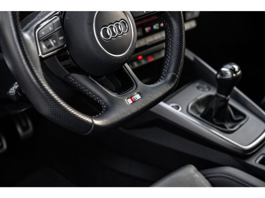 Audi A3 Limousine 35 TFSI CoD Advance Sport | Cruise Control Adaptief | Carplay | Sfeerverlichting | Stoe... ActivLease financial lease