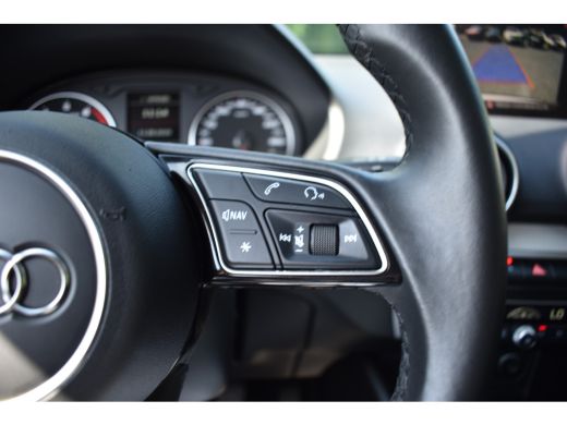 Audi Q2 30 TFSI 110PK PRO-LINE,CRUISE CAMERA/NAVI/LED,STOELVERW  1E EIG ActivLease financial lease