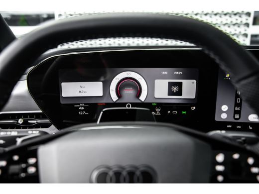 Audi Q6 e-tron S edition | Adaptive air suspension | Adaptive cruise control | Audi sound system ActivLease financial lease