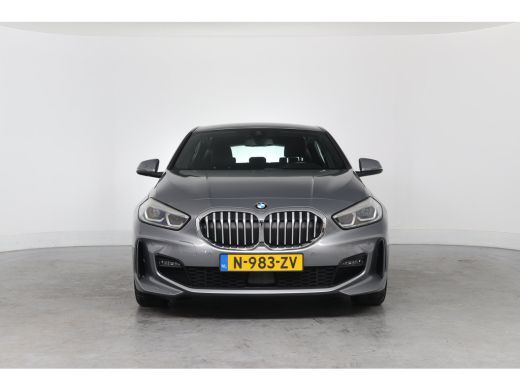 BMW 1 Serie 118i Business Edition M Sport | 1e Eigenaar! | Dealer Onderhouden! | Sportstoelen | LED | Clima |... ActivLease financial lease