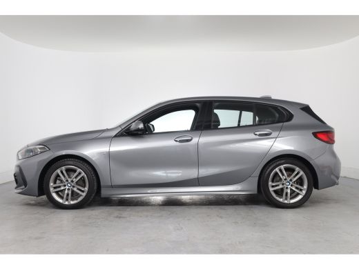 BMW 1 Serie 118i Business Edition M Sport | 1e Eigenaar! | Dealer Onderhouden! | Sportstoelen | LED | Clima |... ActivLease financial lease