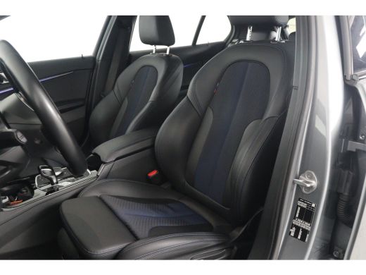 BMW 1 Serie 118i Business Edition M Sport | 1e Eigenaar! | Dealer Onderhouden! | Sportstoelen | LED | Clima |... ActivLease financial lease