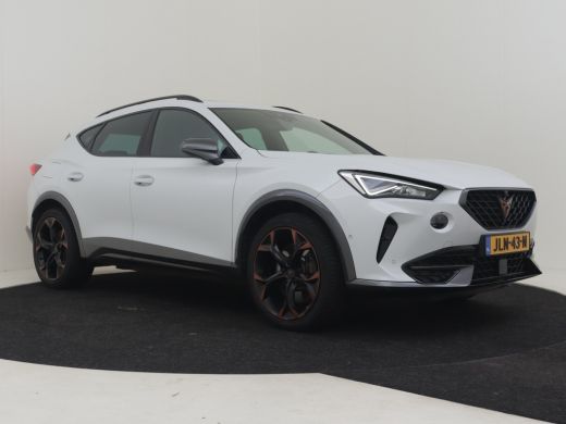 CUPRA Formentor 1.4 e-Hybrid VZ Performance 245pk | Trekhaak | Panorama dak | Elektri bestuurdersstoel met memory... ActivLease financial lease