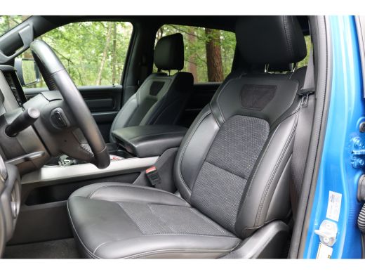 Dodge Ram 1500 1500 5.7 V8 Built To Serve | Trekhaak | Memory | Alpine Audio | Stoel/Stuurverwarming | LED | Nav... ActivLease financial lease