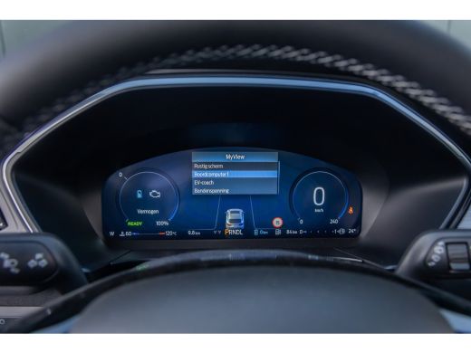 Ford Kuga 2.5 PHEV Active X | Wegklap Trekhaak | 360 Camera | AGT-stoelen | Elektr. Klep | B&O audio ActivLease financial lease