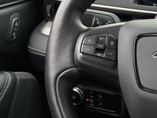 Ford Mustang Mach-E Mach-E RWD 75 kWh NL-AUTO | LEDER | Bang & Olufsen| SOH 93.5% ActivLease financial lease