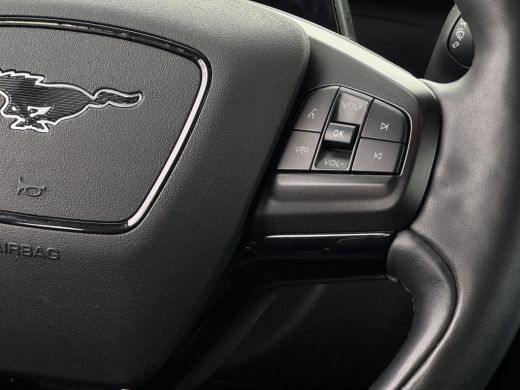 Ford Mustang Mach-E Mach-E RWD 75 kWh NL-AUTO | LEDER | Bang & Olufsen| SOH 93.5% ActivLease financial lease