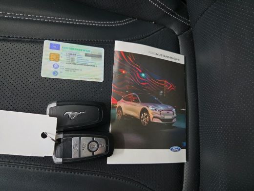 Ford Mustang Mach-E Mach-E RWD 75 kWh NL-AUTO | Technology Pack Plus| SOH 94% ActivLease financial lease