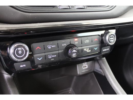 Jeep Compass 1.5T e-Hybrid S | Camera | Navigatie | ACC | Lederen bekleding | Keyless entry & Start | Full-LED | ActivLease financial lease