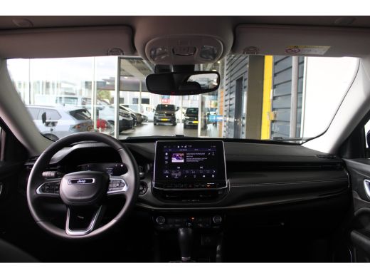 Jeep Compass 1.5T e-Hybrid S | Camera | Navigatie | Adaptieve cruise control | Stoelventilatie voor | Keyless ... ActivLease financial lease