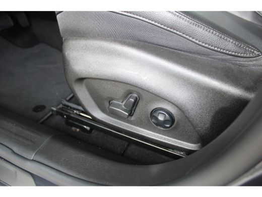 Jeep Compass 1.5T e-Hybrid S | Camera | Navigatie | Adaptieve cruise control | Stoelventilatie voor | Keyless ... ActivLease financial lease