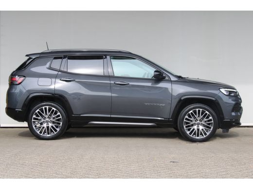 Jeep Compass 1.5T e-Hybrid S | Camera | Navigatie | Adaptieve cruise control | Stoelventilatie voor | Keyless ... ActivLease financial lease