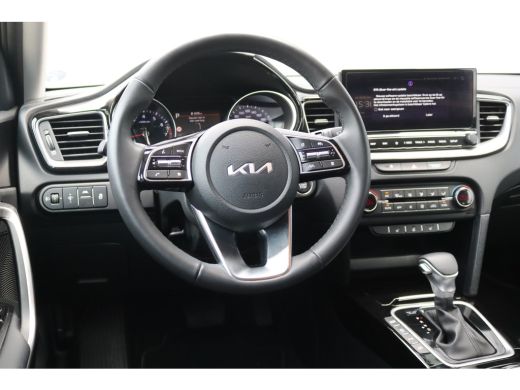 Kia Ceed Sportswagon 1.5 T-GDi 140PK MHEV Automaat DynamicPlusline 11-2025!/Navigatie/Adapt.-cruise/Keyfree/Winter-pack ActivLease financial lease