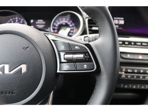 Kia Ceed Sportswagon 1.5 T-GDi 140PK MHEV Automaat DynamicPlusline 11-2025!/Navigatie/Adapt.-cruise/Keyfree/Winter-pack ActivLease financial lease