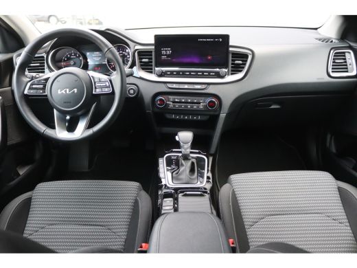 Kia Ceed Sportswagon 1.5 T-GDi 140PK MHEV Automaat DynamicPlusline 11-2025!/Navigatie/Adapt.-cruise/Keyfree/Winter-pack ActivLease financial lease