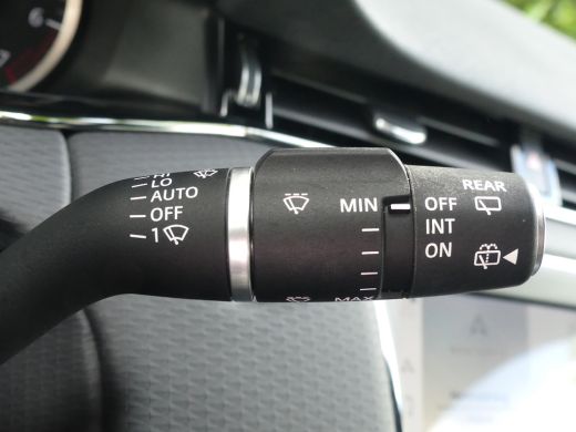 Land Rover Range Rover Evoque 1.5 P300e AWD R-Dynamic S | TREKHAAK | CAMERA | PARKEERSENSOREN V+A | ELEKTRISCHE ACHTERKLEP | NA... ActivLease financial lease