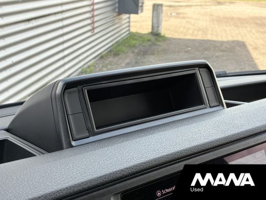 MAN TGE 35 2.0 3.180 L3H3 Hoog 4x4 Automaat LED ClimateControl Carplay Camera ActivLease financial lease