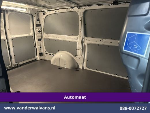 Mercedes-Benz Vito 114 CDI 136pk 9G-Tronic Automaat L2H1 Euro6 Airco | Camera | Navigatie | Imperiaal | 2500kg Trekh... ActivLease financial lease