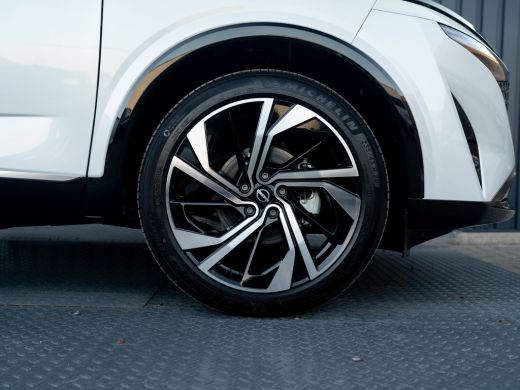 Nissan QASHQAI 1.3 MHEV Xtronic Tekna Plus | Bose | Stoelgeheugen | Head Up | Panodak | Stuur & Stoel verw. | Pr... ActivLease financial lease