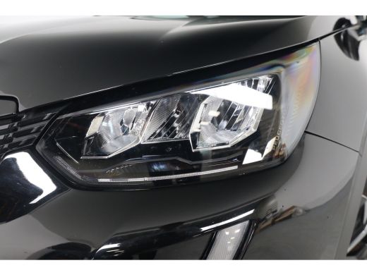 Peugeot e-2008 EV Allure 50 kWh | Dealer Onderhouden! | SOH 99% | 1e Eigenaar! | Navi By App | Clima | Cruise Co... ActivLease financial lease