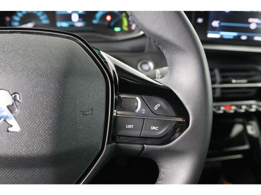 Peugeot e-2008 EV Allure 50 kWh | Dealer Onderhouden! | SOH 99% | 1e Eigenaar! | Navi By App | Clima | Cruise Co... ActivLease financial lease