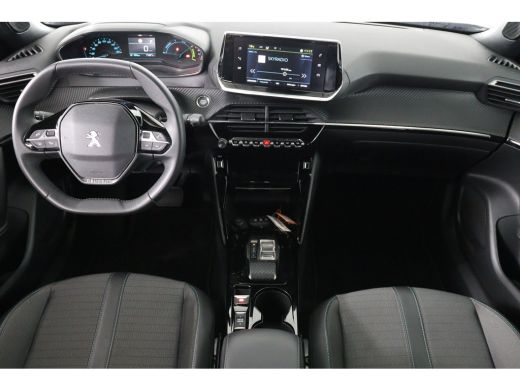 Peugeot e-2008 EV Allure 50 kWh | Dealer Onderhouden! | SOH 99% | 1e Eigenaar! | Navi By App | Clima | Cruise Co... ActivLease financial lease