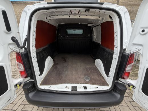 Peugeot Partner 1.5 BlueHDI Premium CarPlay/navigatie systeem/cruise control ActivLease financial lease